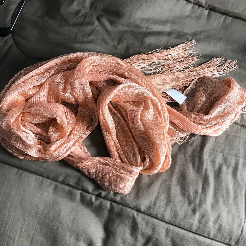 Assorted scarves!